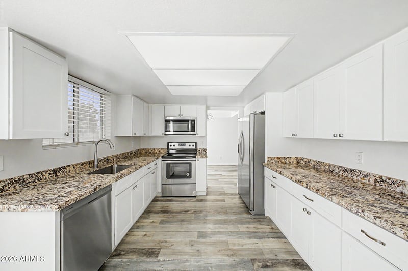 1726 Henkel Cir, Mesa, AZ 85202