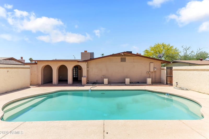 1726 W Charleston Ave, Phoenix, AZ 85023