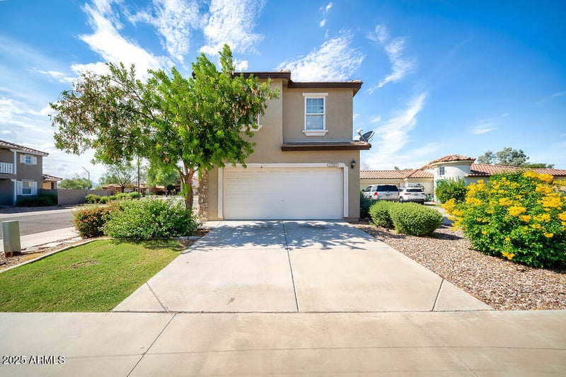 17262 Tara Ln, Surprise, AZ 85388