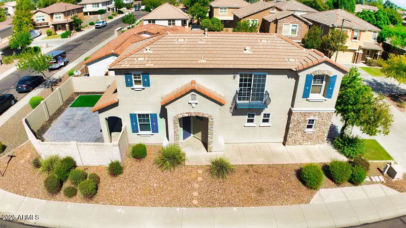 17262 Tara Ln, Surprise, AZ 85388