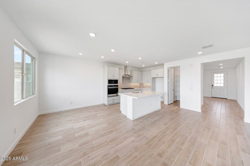 17264 Via Dona Rd, Surprise, AZ 85387