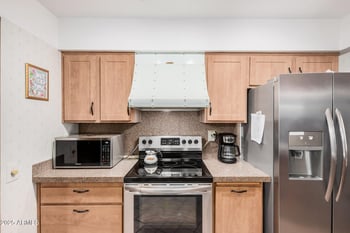 17266 105th Ave, Sun City, AZ 85373