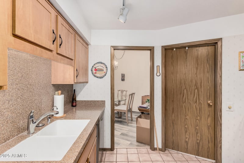 17266 105th Ave, Sun City, AZ 85373