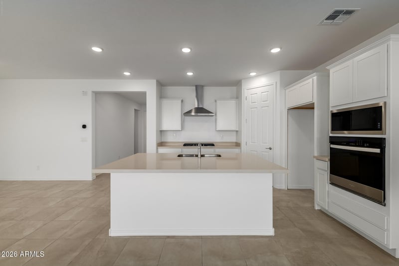 17269 Saguaro Vista Dr, Surprise, AZ 85387