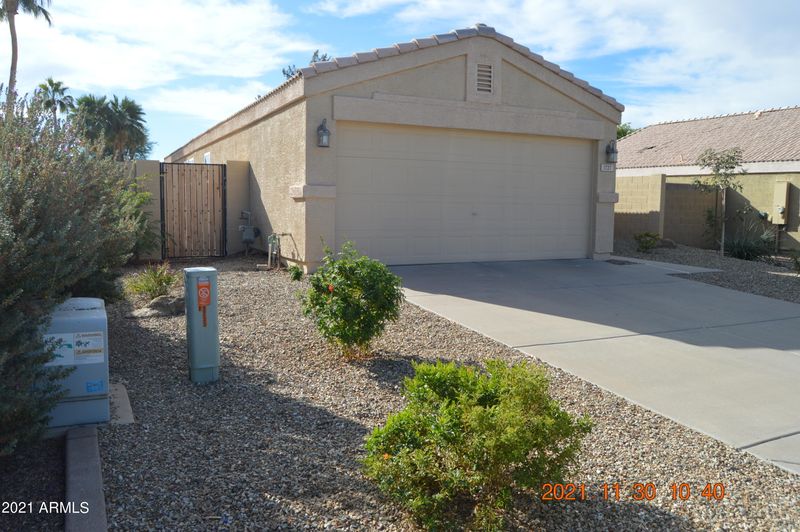 1727 E Horseshoe Ave, Gilbert, AZ 85296