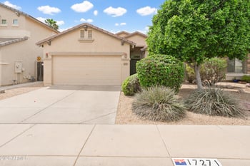 17271 Smokey Dr, Surprise, AZ 85388