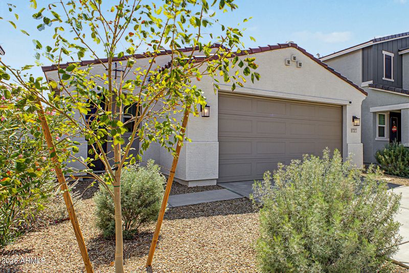 17277 W Daley Ln, Surprise, AZ 85387
