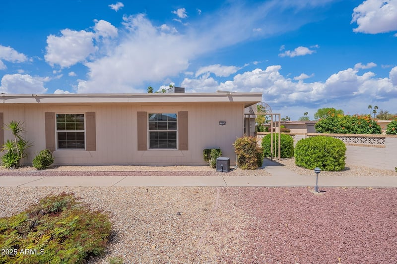 17278 105th Ave, Sun City, AZ 85373