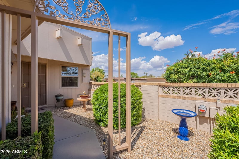 17278 105th Ave, Sun City, AZ 85373