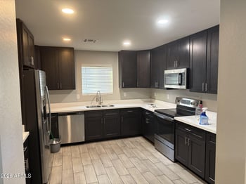 1728 Wood St, Phoenix, AZ 85040