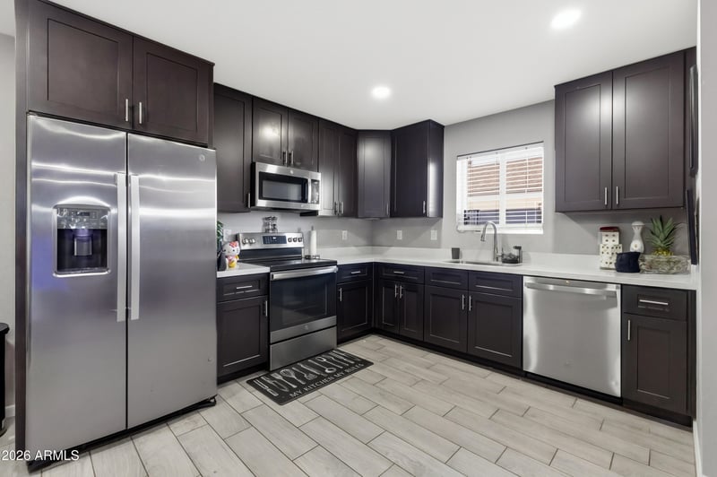 1728 E Wood St, Phoenix, AZ 85040
