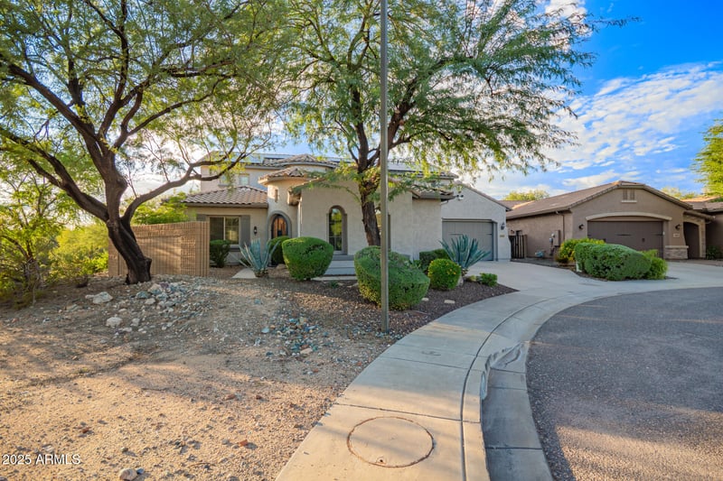 1728 Oberlin Way, Phoenix, AZ 85085