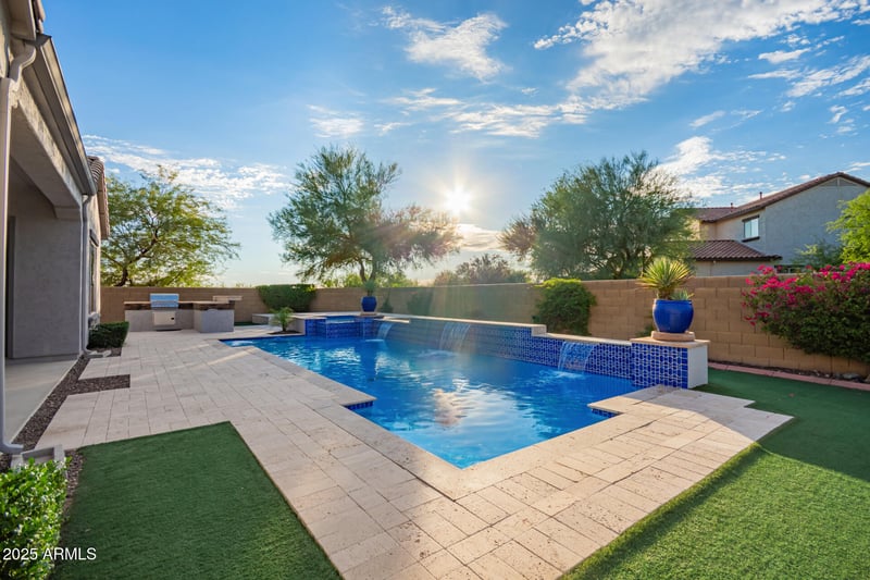 1728 Oberlin Way, Phoenix, AZ 85085