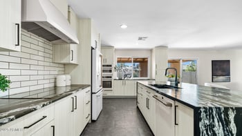 1728 Rogers Cir, Mesa, AZ 85202