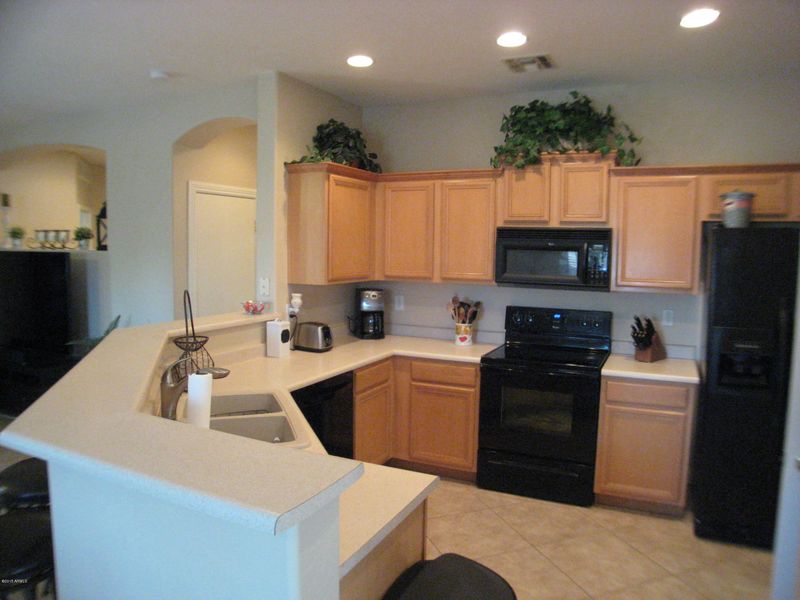 1728 S Voyager Dr, Gilbert, AZ 85295