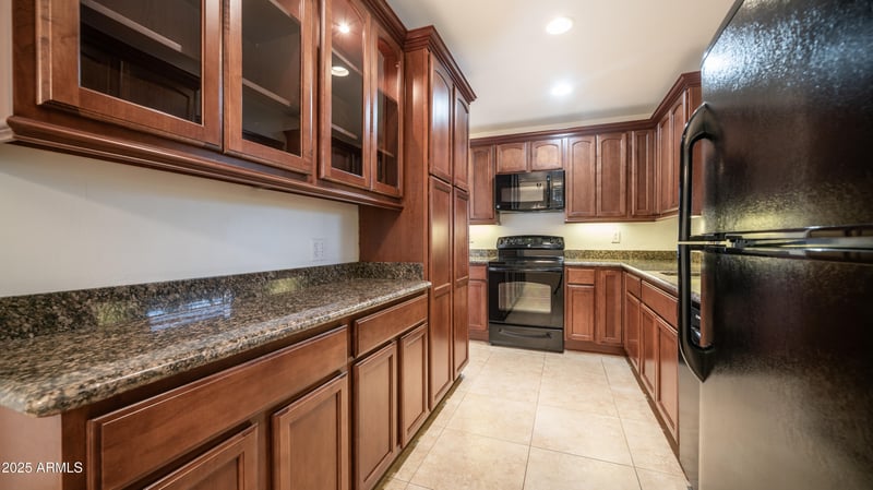 1728 W Avalon Dr, Phoenix, AZ 85015