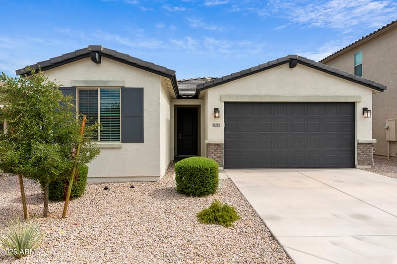17285 Corrine Dr, Surprise, AZ 85388