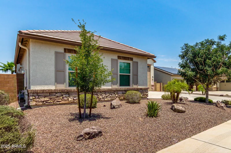 17288 Laurie Ln, Waddell, AZ 85355