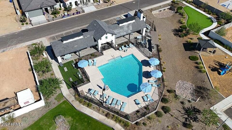 17288 Patrick Ln, Surprise, AZ 85387