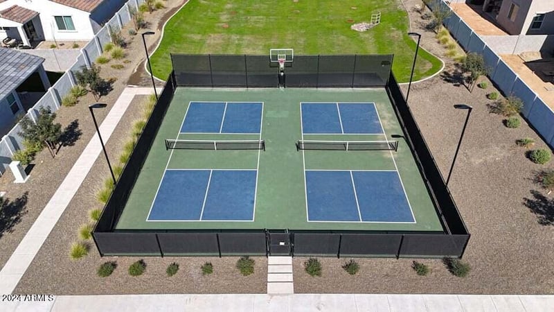 17288 Patrick Ln, Surprise, AZ 85387