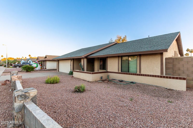 1729 Brooks St, Chandler, AZ 85224