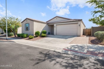 1729 Chanute Ps, Phoenix, AZ 85040
