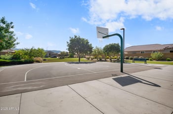 1729 Chanute Ps, Phoenix, AZ 85040