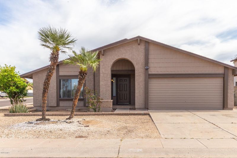 1729 E Apollo Rd, Phoenix, AZ 85042