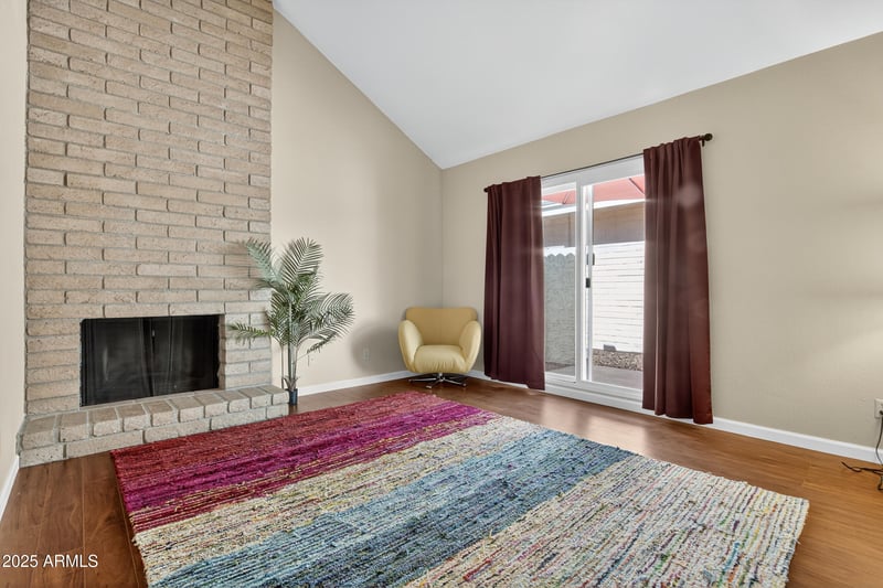 1729 Rogers Cir, Mesa, AZ 85202