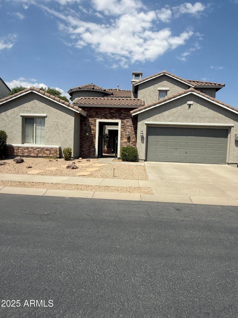 173 172nd Dr, Goodyear, AZ 85338
