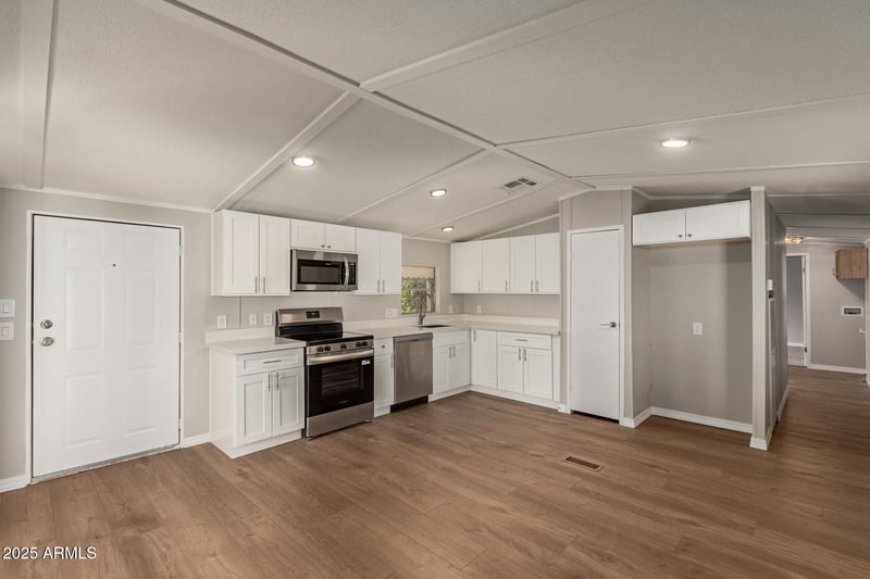 1730 21st Ave, Apache Junction, AZ 85119