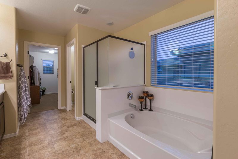 1730 S Racine Ln, Gilbert, AZ 85295
