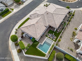 17306 Wildwood St, Surprise, AZ 85388