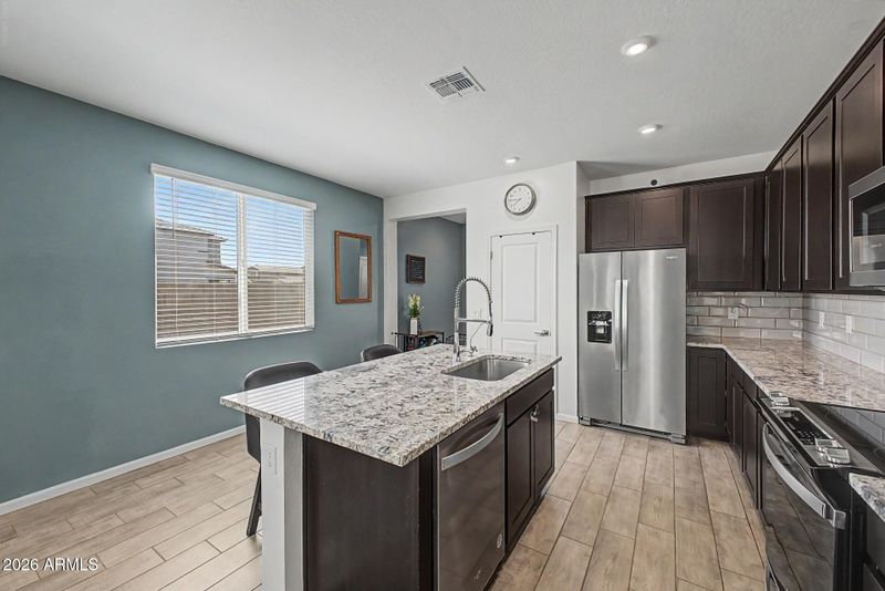 17308 W Daley Ln, Surprise, AZ 85387
