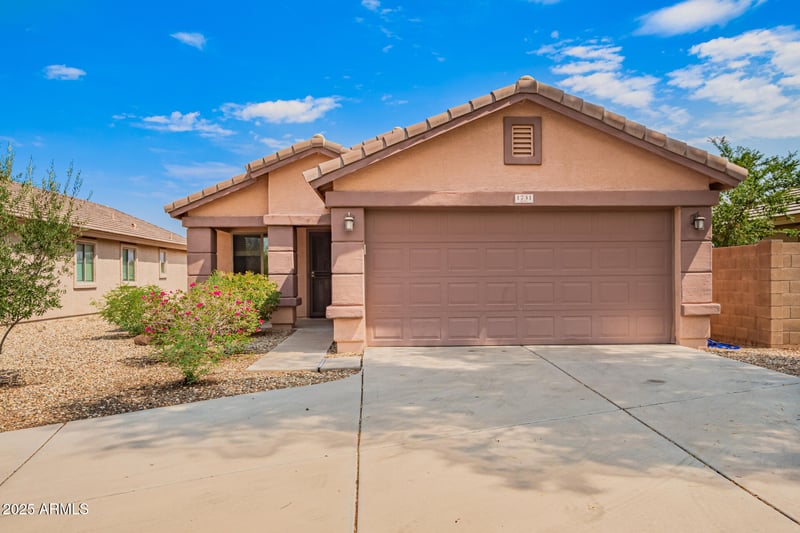 1731 155th Ln, Goodyear, AZ 85338