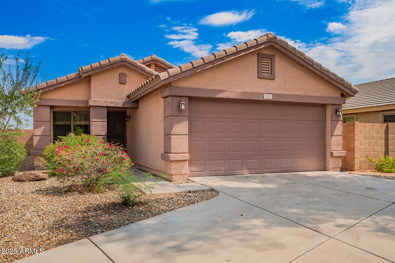 1731 155th Ln, Goodyear, AZ 85338