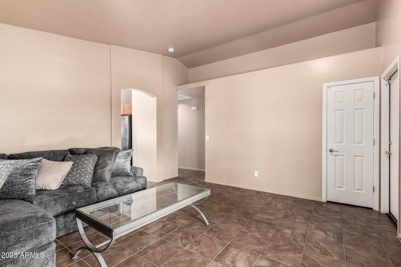1731 155th Ln, Goodyear, AZ 85338