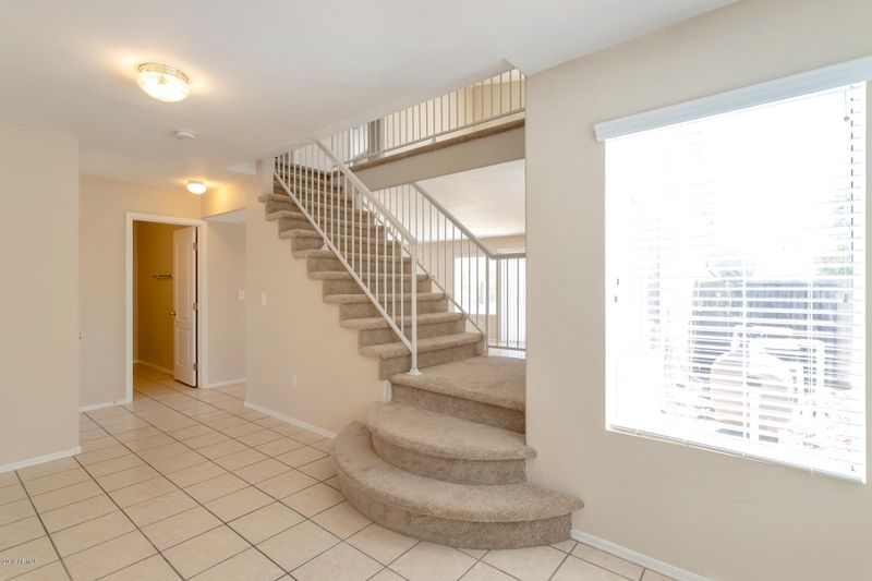 1731 E Pontiac Dr, Phoenix, AZ 85024