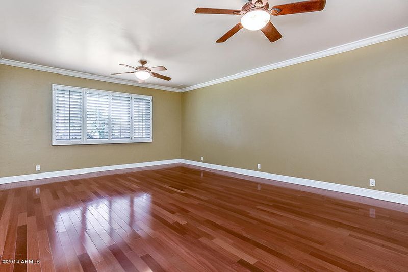 1731 W Mitchell Dr, Phoenix, AZ 85015
