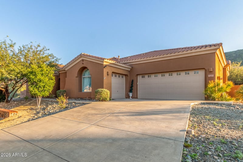 1731 W Steinway Dr, Phoenix, AZ 85041