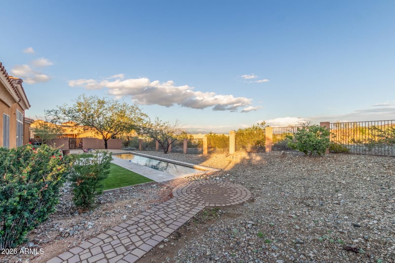 1731 W Steinway Dr, Phoenix, AZ 85041
