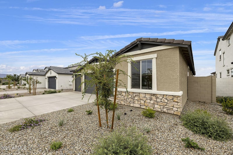 17312 Dahlia Dr, Surprise, AZ 85388