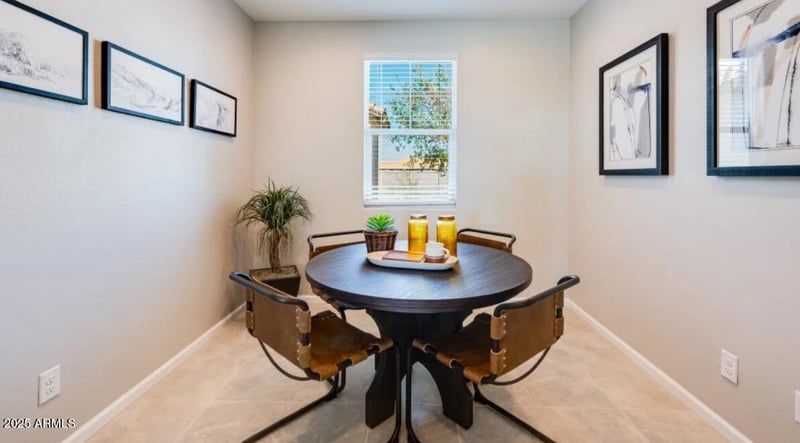 17316 Gray Fox Trl, Surprise, AZ 85387