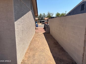 1732 Atlanta Ave, Phoenix, AZ 85040