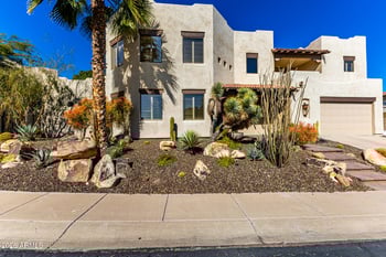 1732 Gelding Dr, Phoenix, AZ 85022