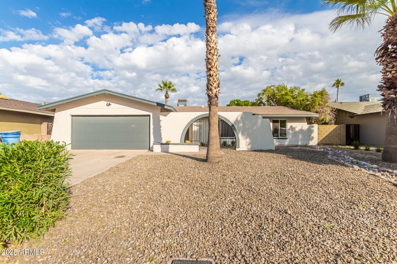 1732 Minton Dr, Tempe, AZ 85282