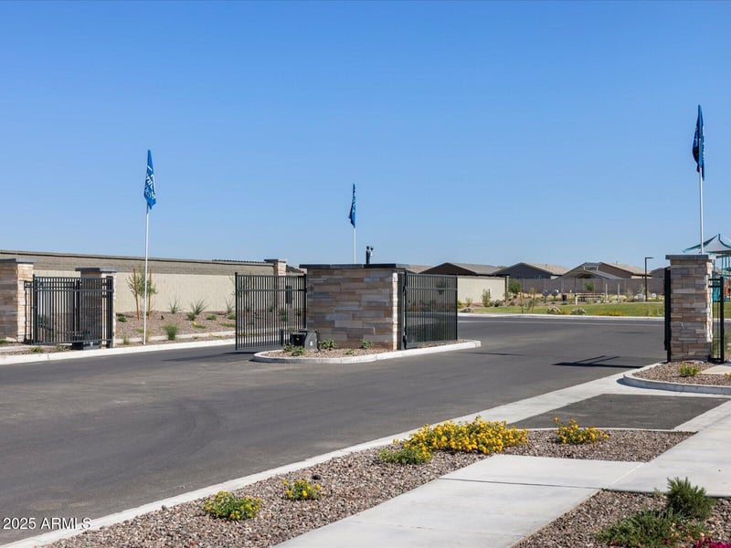 17321 Eva St, Waddell, AZ 85355