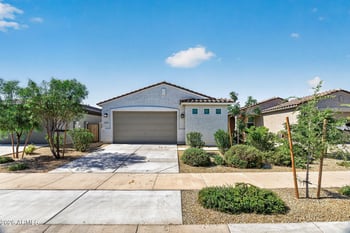 17321 Country Club Ter, Surprise, AZ 85387
