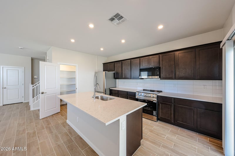 17324 Villa Chula Ln, Surprise, AZ 85387
