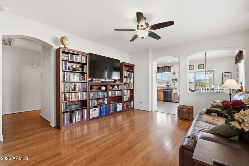 17326 170th Ln, Surprise, AZ 85374